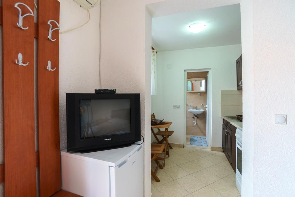 Apartments Lora Bar Dış mekan fotoğraf