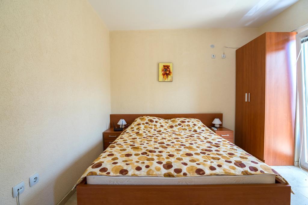 Apartments Lora Bar Dış mekan fotoğraf