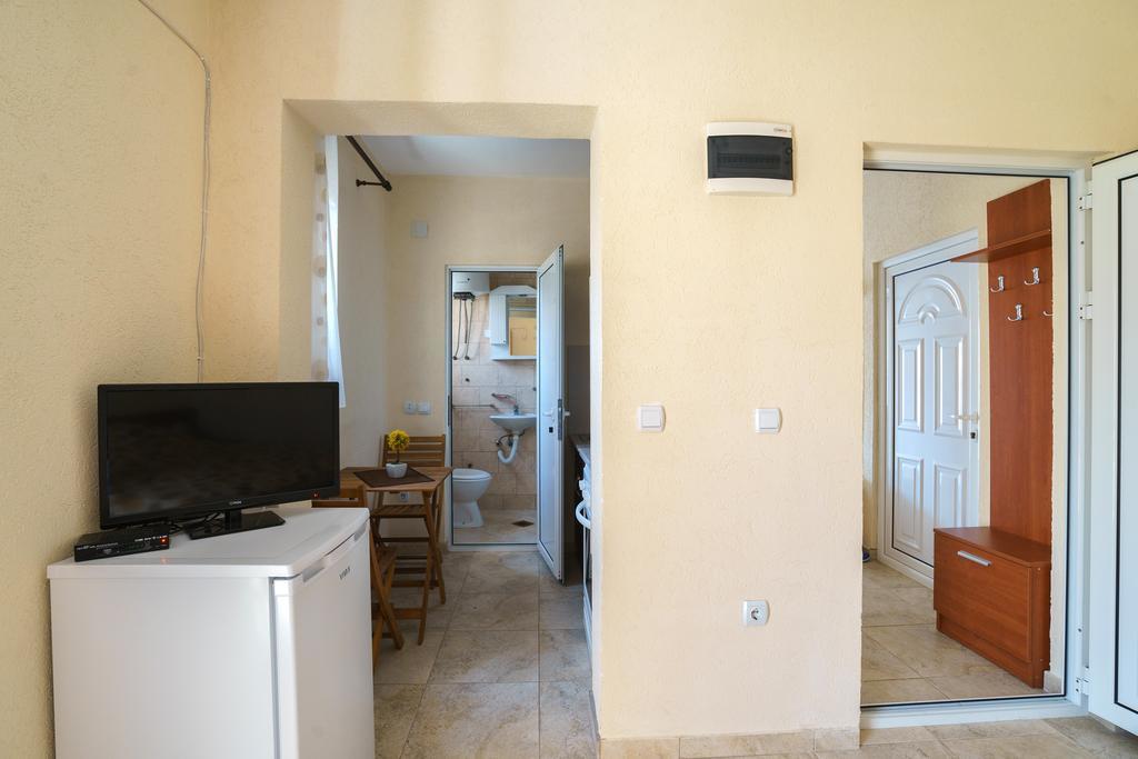 Apartments Lora Bar Dış mekan fotoğraf