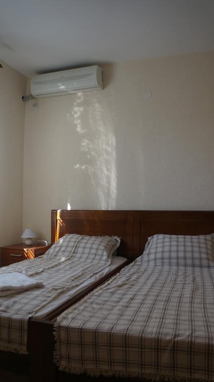 Apartments Lora Bar Dış mekan fotoğraf