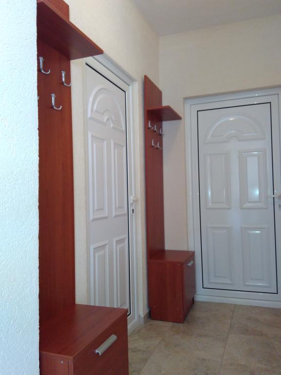 Apartments Lora Bar Dış mekan fotoğraf