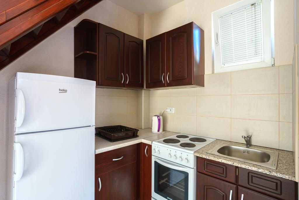 Apartments Lora Bar Dış mekan fotoğraf