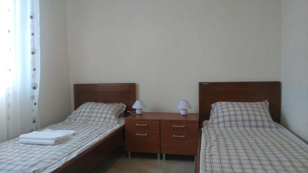 Apartments Lora Bar Dış mekan fotoğraf