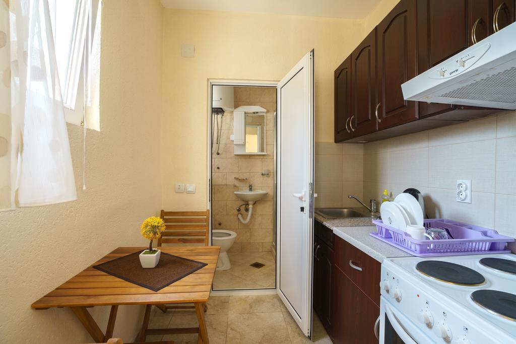 Apartments Lora Bar Dış mekan fotoğraf